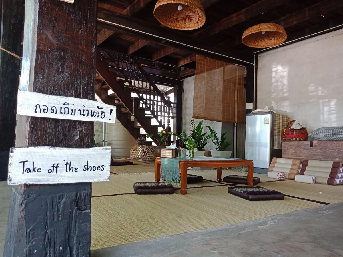 Iamwarin Mini Hostel Warin Chamrap エクステリア 写真