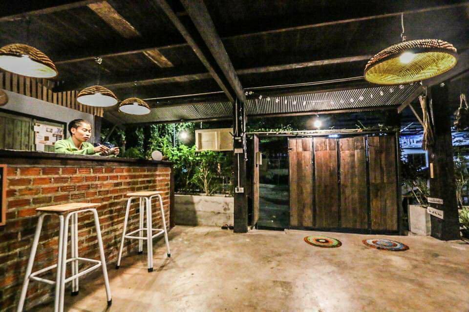 Iamwarin Mini Hostel Warin Chamrap エクステリア 写真